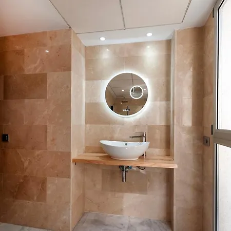 Modern 3rd Floor Loft In Daire Alicante